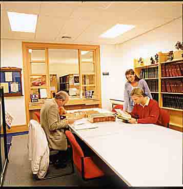 Picture of Heritage Motor Centre reading room